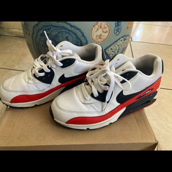 Good condition Nike Air max 90s kids - Picture 2 of 4